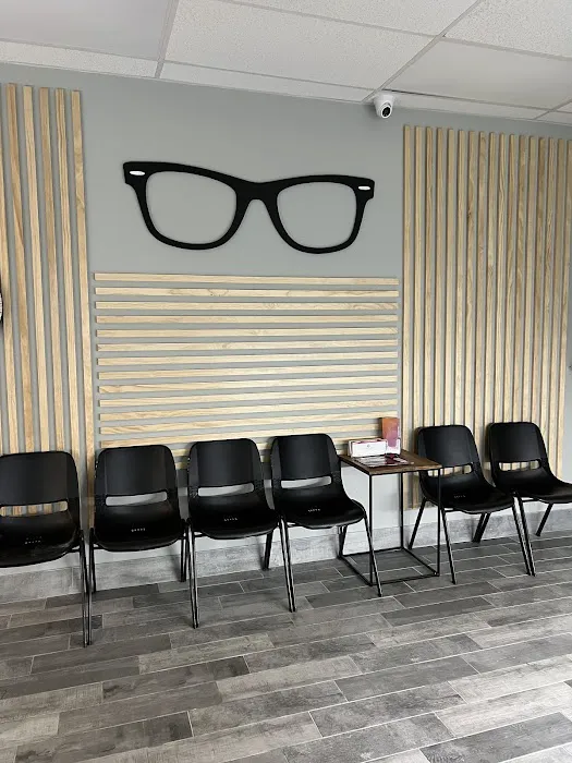 Cohen's Fashion Optical 4