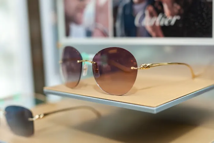 MK Optical 4