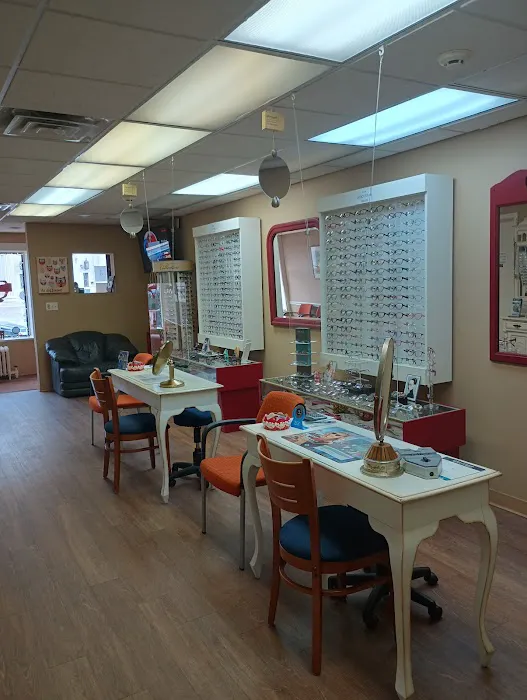 Bradley Doolen, OD / Verona Opticians 4