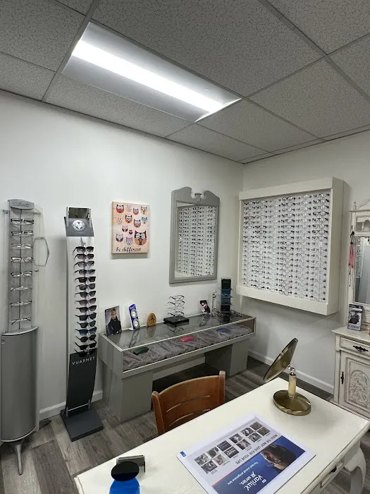 Bradley Doolen, OD / Verona Opticians 4