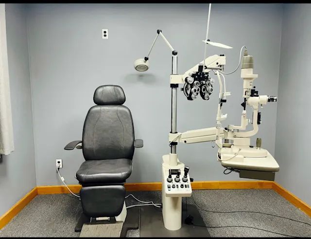 Salzano Eye Center, LLC 4