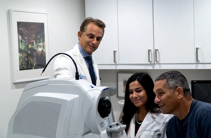 Island Eye Surgery Specialists 4