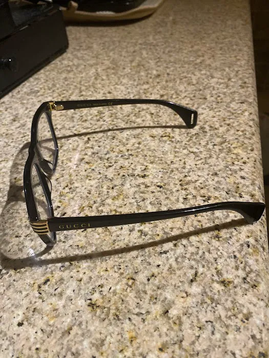 Cohen's Fashion Optical 4