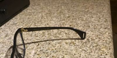 Cohen's Fashion Optical