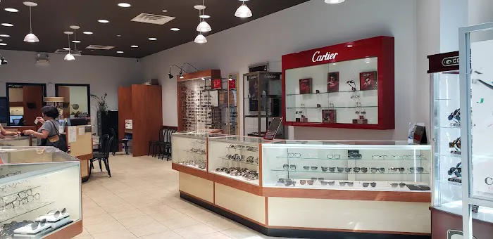 Cohen's Fashion Optical 4