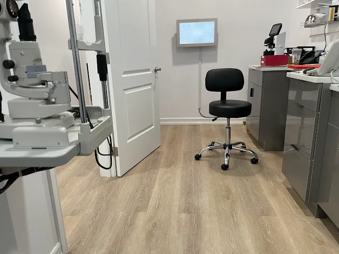 Elmont Eye Care 4