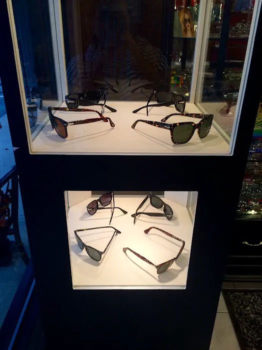 Alluring Eyez Optical 4