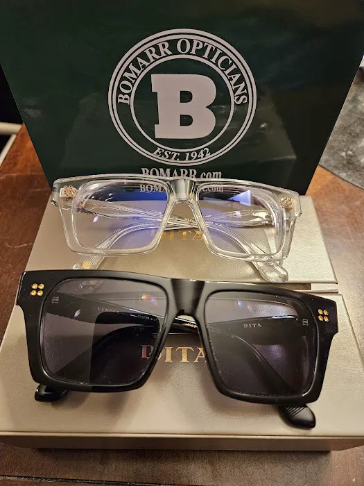 Bomarr Opticians 4