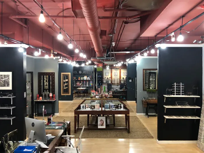 Optique Unique -the eyeglass store 3