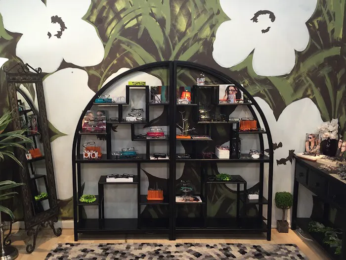 Optique Unique -the eyeglass store 3