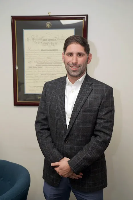 Gabriel Ferreira, MD 4