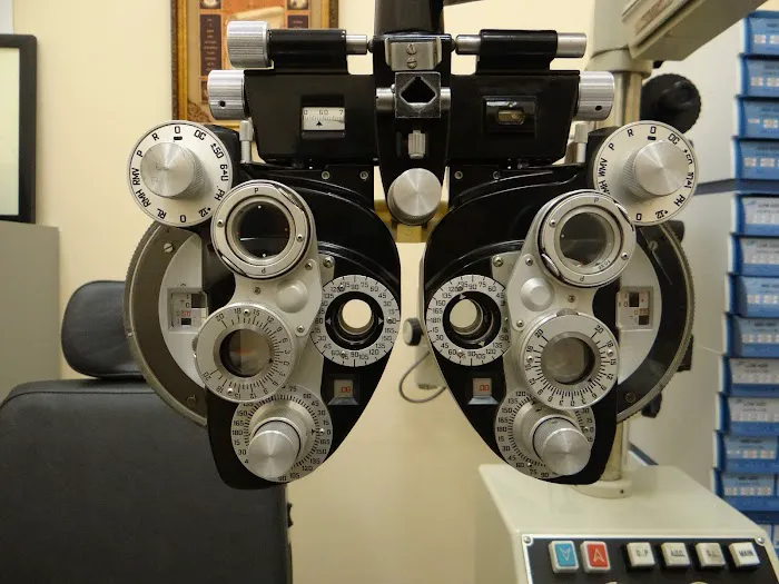 Little Neck Eyecare 4