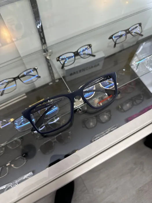 FLAWLESS VISION OPTICAL 4