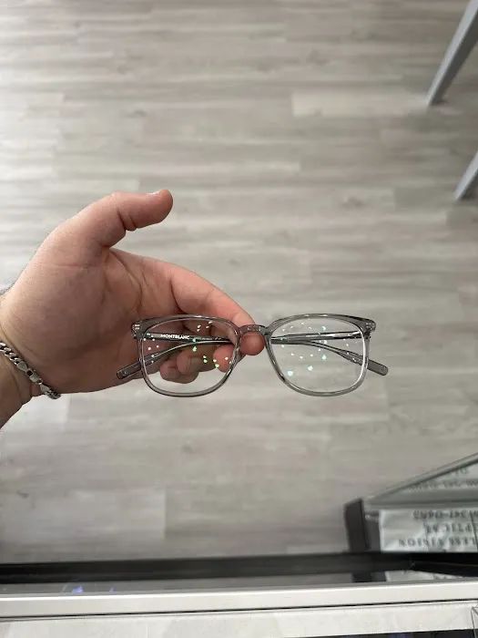 FLAWLESS VISION OPTICAL 4