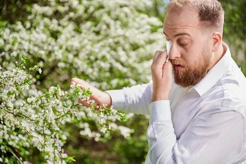 Effective Tips for Managing Eye Allergies in Spring