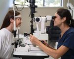 How to Find Trusted Eye Doctors for Cataract Surgery: A Comprehensive Guide