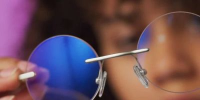 How to Protect Eyes from Harmful Blue Light from Screens Using Filters and Glasses