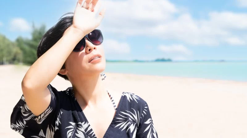 How to Protect Eyes from UV Rays at the Beach: Expert Tips and Real Insights