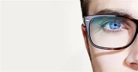 Best Types of Lenses for Blue Light Protection and How to Choose Them